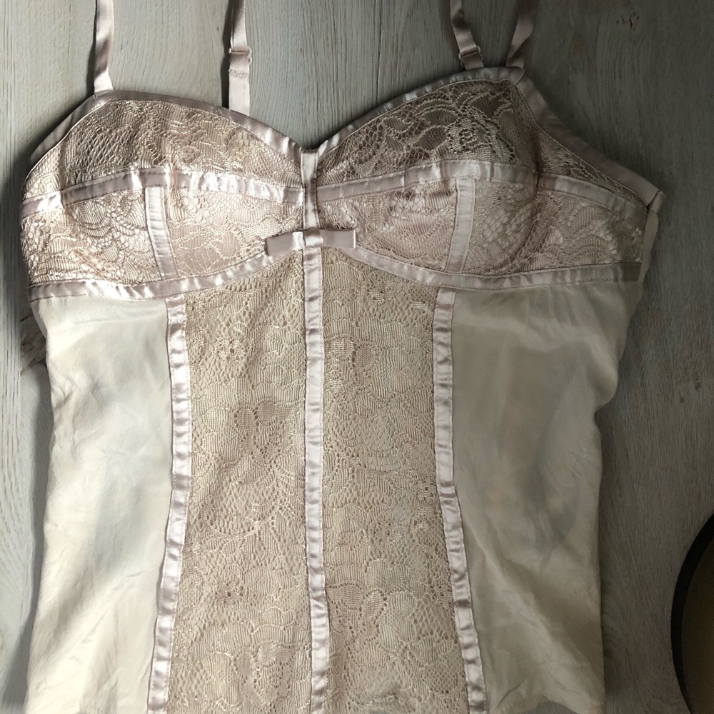 Bebe XS corset style top